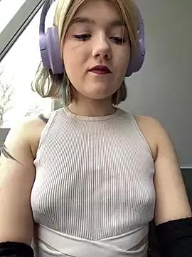 Check-out the world of girls and talk with our steaming hot slutz, bringing your desired characters to life with authentic apparel and cam streams.