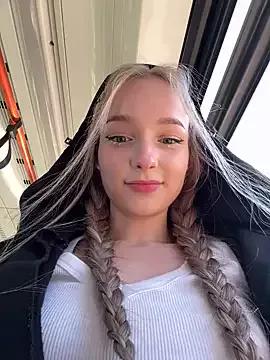 Photos of Baby_Tiny_Meow from StripChat is Freechat