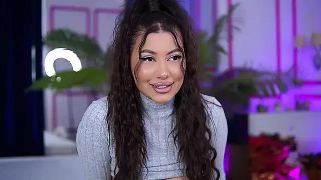 baby_unholly from StripChat is Freechat