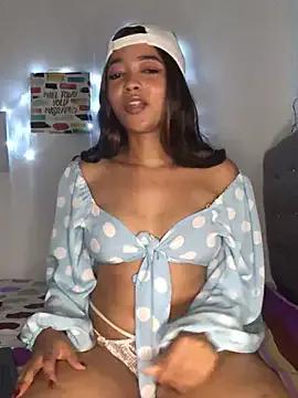 bellagrin from StripChat is Freechat