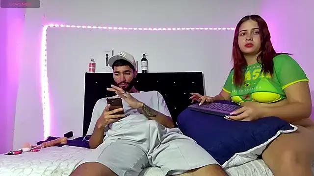 BenjaminAndMolly from StripChat is Freechat