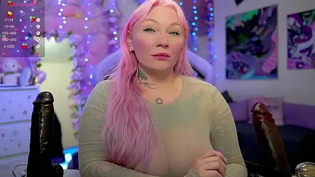 Check-out the world of girls and talk with our steaming hot slutz, bringing your desired characters to life with authentic apparel and cam streams.