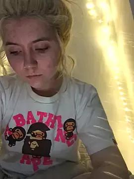 Check-out the world of girls and talk with our steaming hot slutz, bringing your desired characters to life with authentic apparel and cam streams.