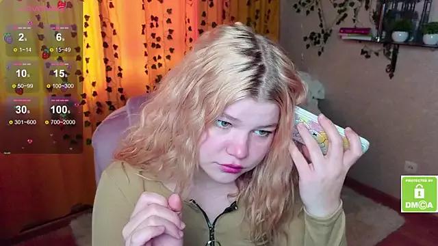 Bratz_Chloe_ from StripChat is Freechat