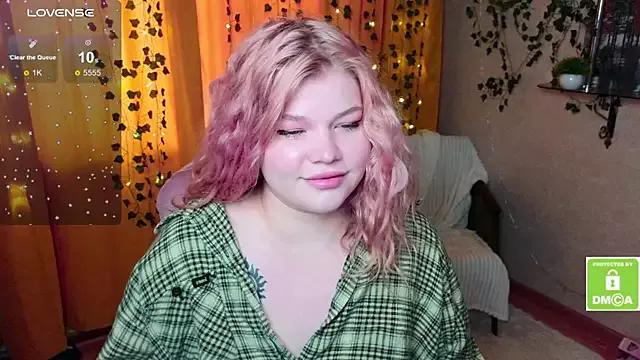 Check-out the world of girls and talk with our steaming hot slutz, bringing your desired characters to life with authentic apparel and cam streams.