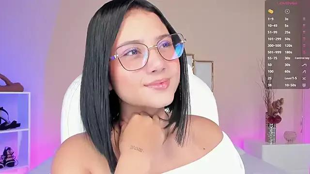 Check-out the world of girls and talk with our steaming hot slutz, bringing your desired characters to life with authentic apparel and cam streams.