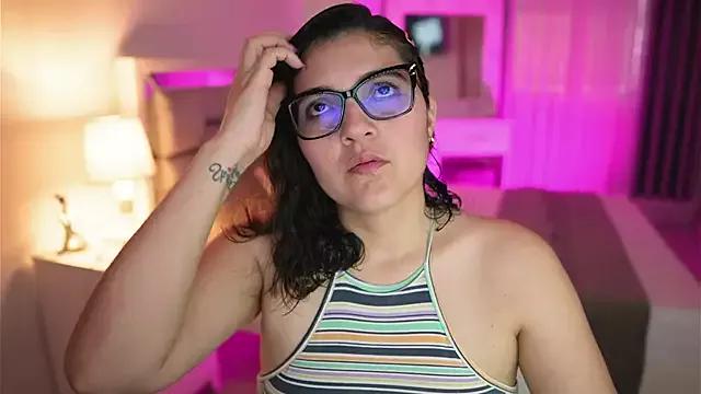 Check-out the world of girls and talk with our steaming hot slutz, bringing your desired characters to life with authentic apparel and cam streams.