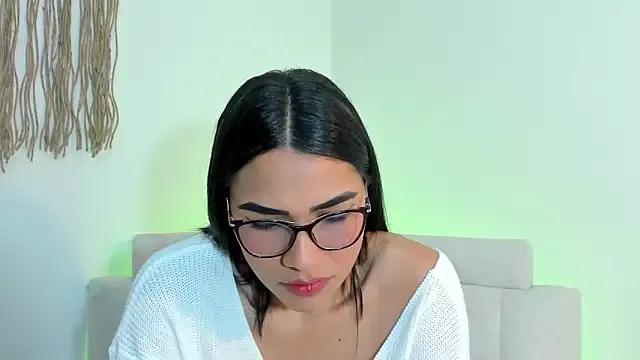 Check-out the world of girls and talk with our steaming hot slutz, bringing your desired characters to life with authentic apparel and cam streams.