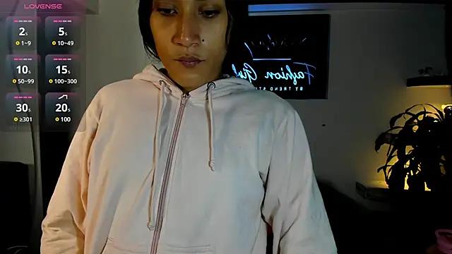 Check-out the world of girls and talk with our steaming hot slutz, bringing your desired characters to life with authentic apparel and cam streams.