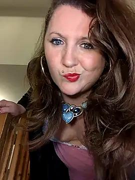 Check-out the world of girls and talk with our steaming hot slutz, bringing your desired characters to life with authentic apparel and cam streams.