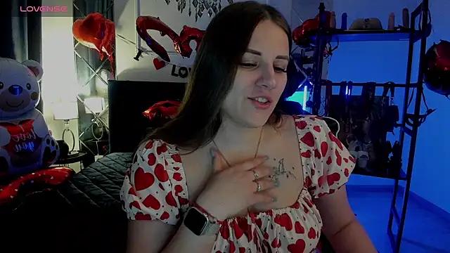 Check-out the world of girls and talk with our steaming hot slutz, bringing your desired characters to life with authentic apparel and cam streams.