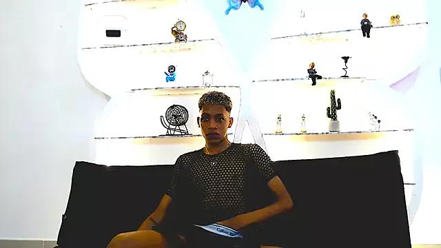 CANEL_BOYS from StripChat is Freechat