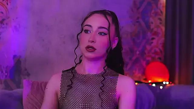 Check-out the world of girls and talk with our steaming hot slutz, bringing your desired characters to life with authentic apparel and cam streams.