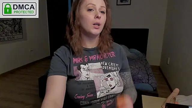 Check-out the world of girls and talk with our steaming hot slutz, bringing your desired characters to life with authentic apparel and cam streams.