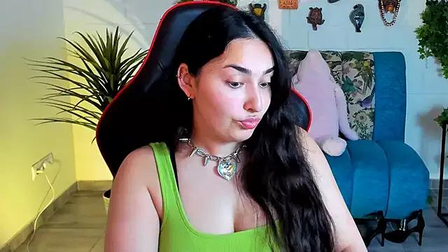 CeceliaJohnson from StripChat is Freechat