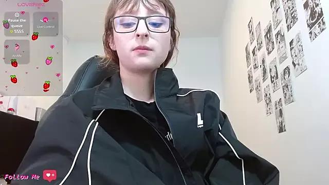 Check-out the world of girls and talk with our steaming hot slutz, bringing your desired characters to life with authentic apparel and cam streams.
