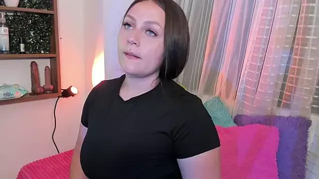 Check-out the world of girls and talk with our steaming hot slutz, bringing your desired characters to life with authentic apparel and cam streams.
