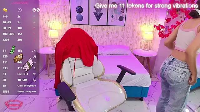 Check-out the world of girls and talk with our steaming hot slutz, bringing your desired characters to life with authentic apparel and cam streams.