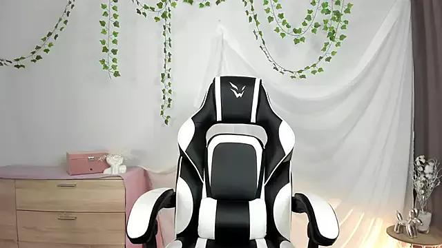 Check-out the world of girls and talk with our steaming hot slutz, bringing your desired characters to life with authentic apparel and cam streams.