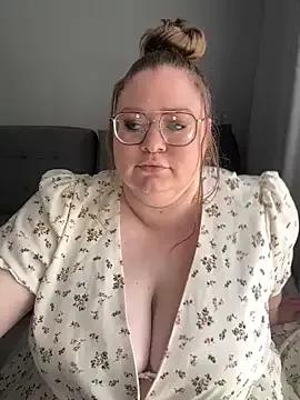 Check-out the world of girls and talk with our steaming hot slutz, bringing your desired characters to life with authentic apparel and cam streams.