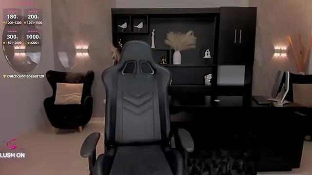 Check-out the world of girls and talk with our steaming hot slutz, bringing your desired characters to life with authentic apparel and cam streams.