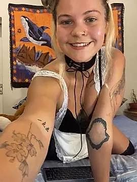 Check-out the world of girls and talk with our steaming hot slutz, bringing your desired characters to life with authentic apparel and cam streams.