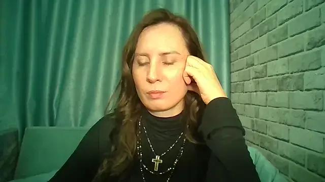 chokolatequeen from StripChat is Freechat