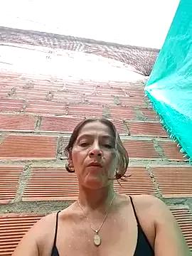 Crazy-Woman-Mature from StripChat is Freechat