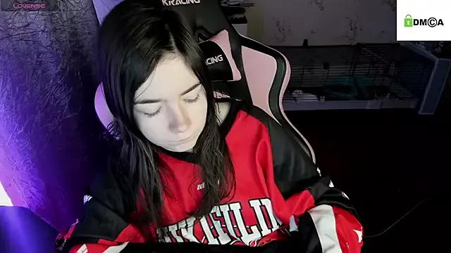Check-out the world of girls and talk with our steaming hot slutz, bringing your desired characters to life with authentic apparel and cam streams.