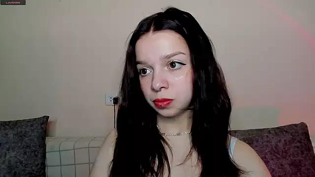 Check-out the world of girls and talk with our steaming hot slutz, bringing your desired characters to life with authentic apparel and cam streams.