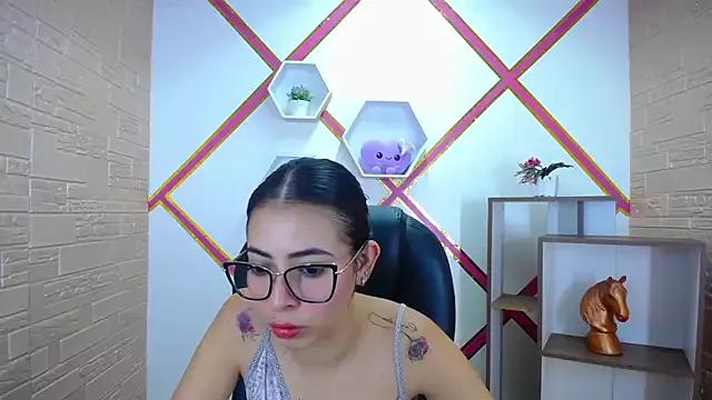 Check-out the world of girls and talk with our steaming hot slutz, bringing your desired characters to life with authentic apparel and cam streams.