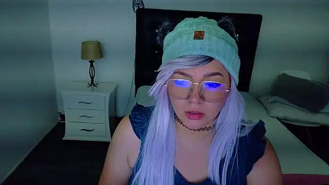 Check-out the world of girls and talk with our steaming hot slutz, bringing your desired characters to life with authentic apparel and cam streams.