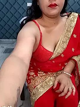 Cute-Raashii from StripChat is Freechat