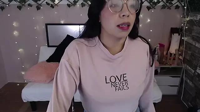 Check-out the world of girls and talk with our steaming hot slutz, bringing your desired characters to life with authentic apparel and cam streams.