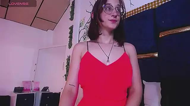 Check-out the world of girls and talk with our steaming hot slutz, bringing your desired characters to life with authentic apparel and cam streams.