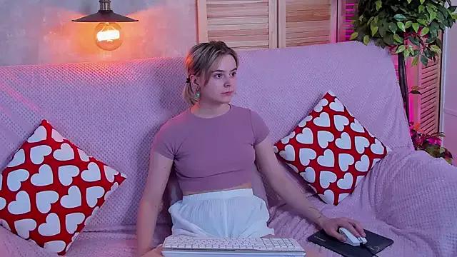 Check-out the world of girls and talk with our steaming hot slutz, bringing your desired characters to life with authentic apparel and cam streams.