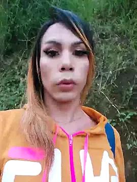 Daliana_Gounbolt from StripChat is Freechat
