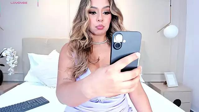 Check-out the world of girls and talk with our steaming hot slutz, bringing your desired characters to life with authentic apparel and cam streams.