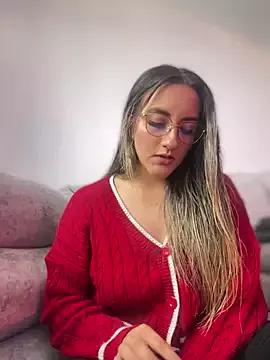 Check-out the world of girls and talk with our steaming hot slutz, bringing your desired characters to life with authentic apparel and cam streams.