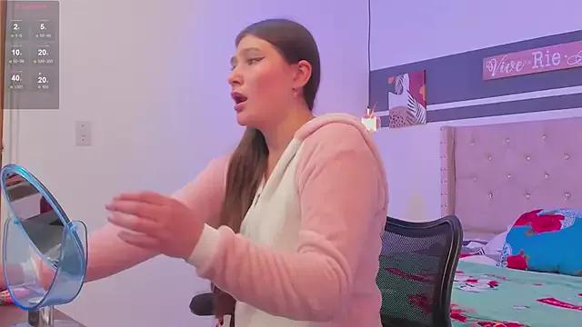 Danielle-April from StripChat is Freechat