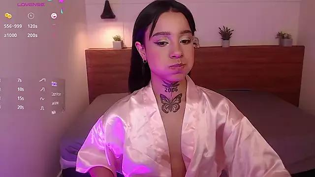 DanielleReyes9 from StripChat is Freechat