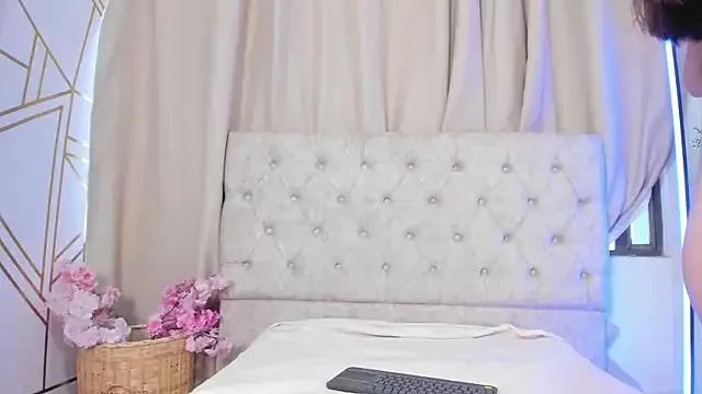 DaphneGlas from StripChat is Freechat