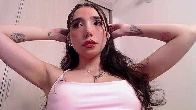 Check-out the world of girls and talk with our steaming hot slutz, bringing your desired characters to life with authentic apparel and cam streams.