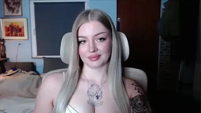 DelightCamila from StripChat is Freechat