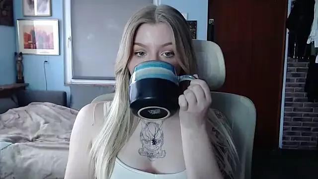 Check-out the world of girls and talk with our steaming hot slutz, bringing your desired characters to life with authentic apparel and cam streams.