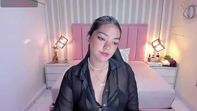 DENISERICHARD2 from StripChat is Freechat
