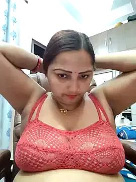 Dianaa9 from StripChat is Freechat