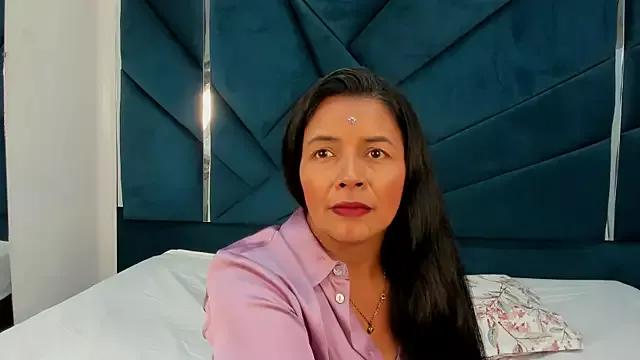 DianaOchoa_ from StripChat is Freechat
