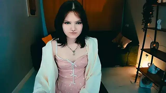 Check-out the world of girls and talk with our steaming hot slutz, bringing your desired characters to life with authentic apparel and cam streams.