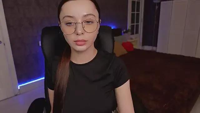 Check-out the world of girls and talk with our steaming hot slutz, bringing your desired characters to life with authentic apparel and cam streams.
